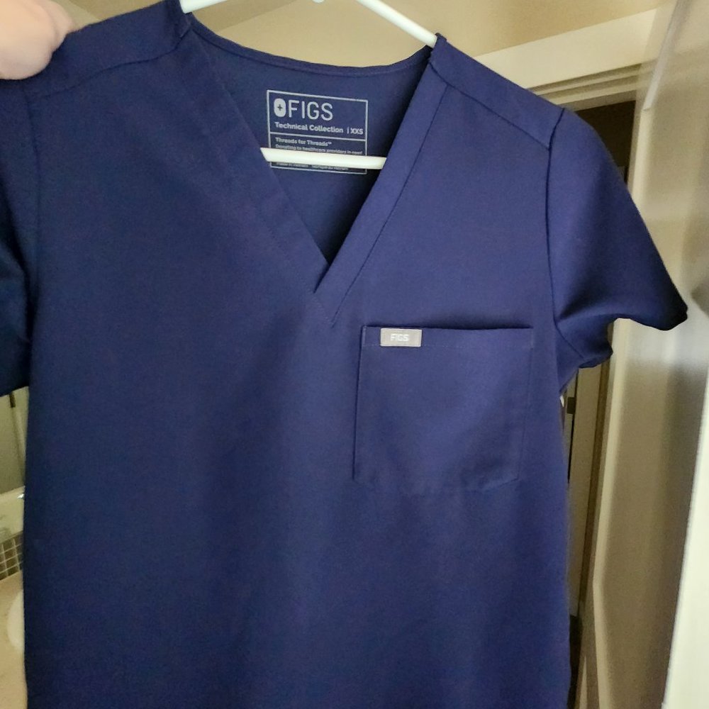 FIGS Navy Blue Scrub Set XXS(Top) XXS-Petite Yola (Bottom)